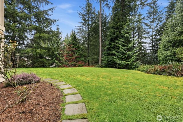 13799 NE 32nd Place, Bellevue, WA 98005