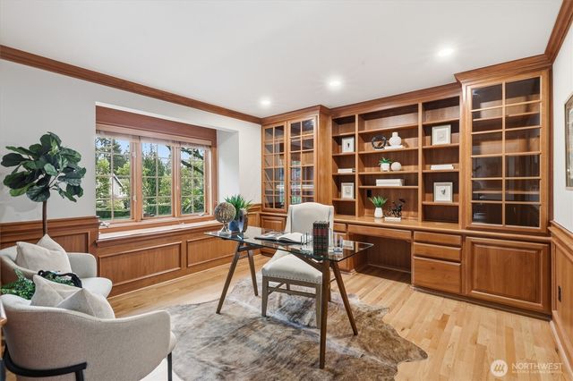13799 NE 32nd Place, Bellevue, WA 98005