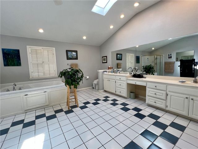 1301 Laurel Avenue, Rogers, AR 72758