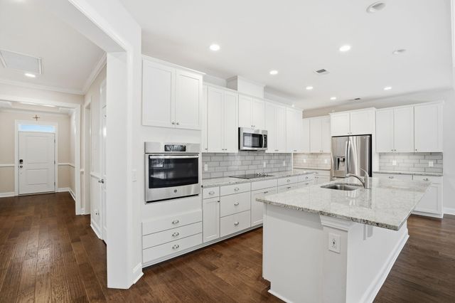 3033 Aura Lane, Summerville, SC 29483