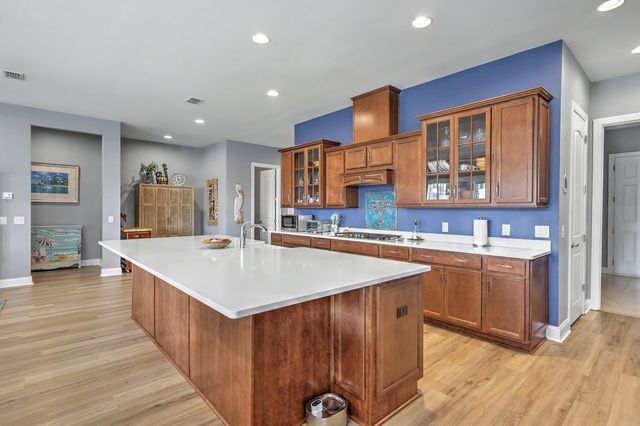 563 Four Seasons Boulevard, Summerville, SC 29486