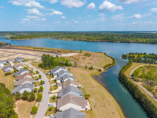 563 Four Seasons Boulevard, Summerville, SC 29486