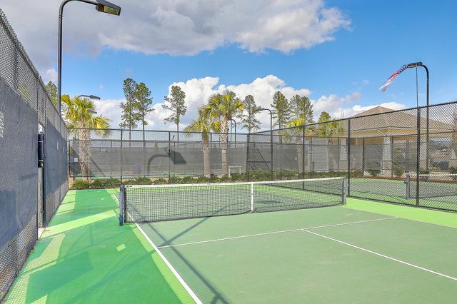 563 Four Seasons Boulevard, Summerville, SC 29486