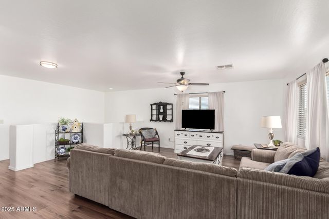 468 E WOLF HOLLOW Drive, Casa Grande, AZ 85122