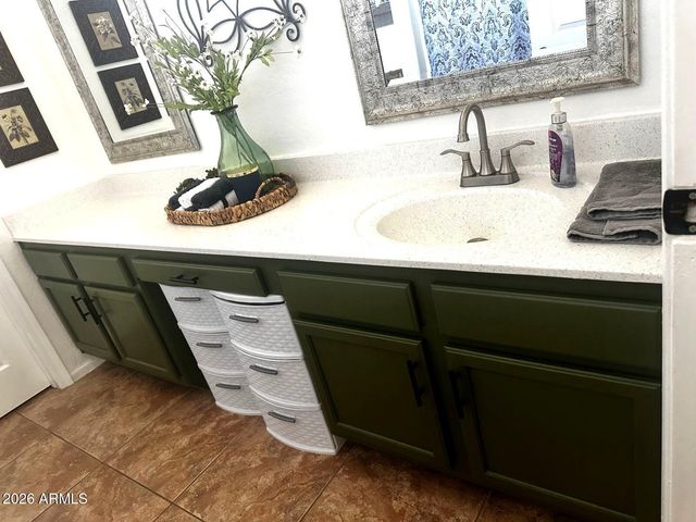 468 E WOLF HOLLOW Drive, Casa Grande, AZ 85122