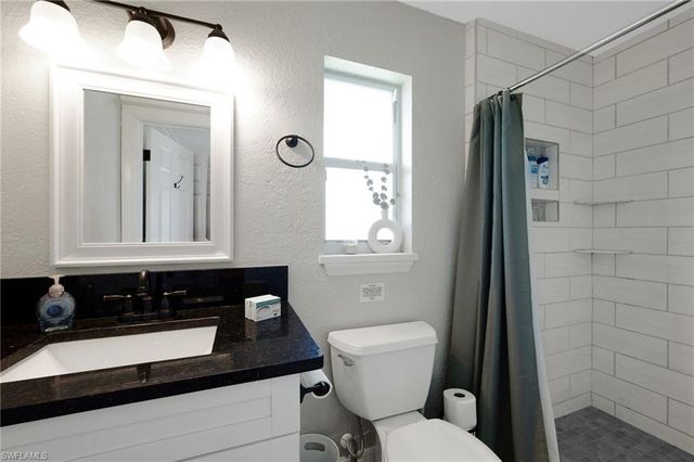 1638 28th ST, Cape Coral, FL 33904