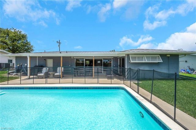 1638 28th ST, Cape Coral, FL 33904