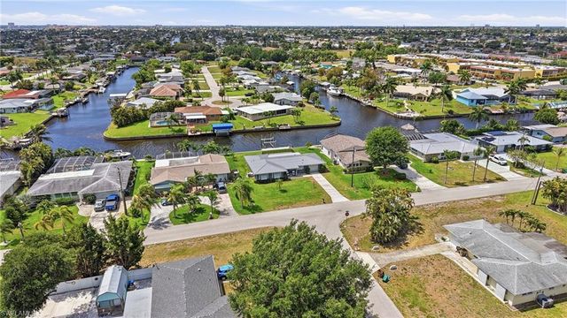 1638 28th ST, Cape Coral, FL 33904