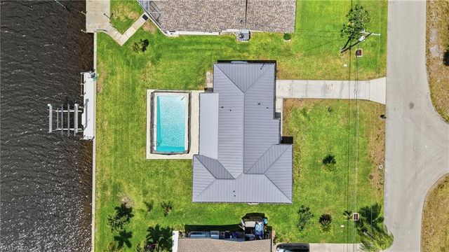 1638 28th ST, Cape Coral, FL 33904