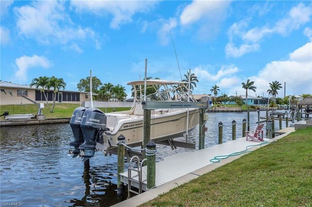 1638 28th ST, Cape Coral, FL 33904