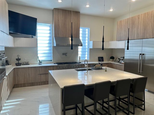 15600 PENDIO DRIVE, Bella Collina, FL 34756