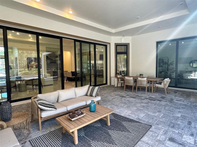 15600 PENDIO DRIVE, Bella Collina, FL 34756