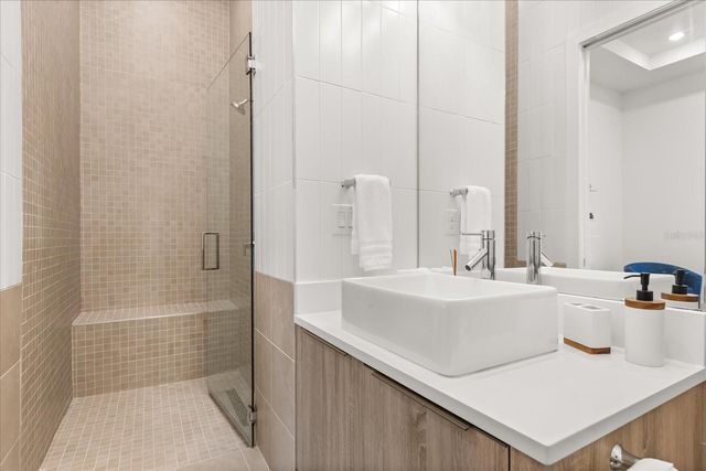 15600 PENDIO DRIVE, Bella Collina, FL 34756