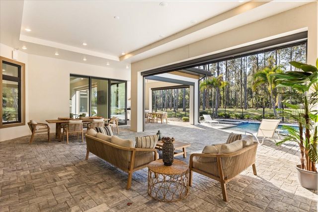 15600 PENDIO DRIVE, Bella Collina, FL 34756