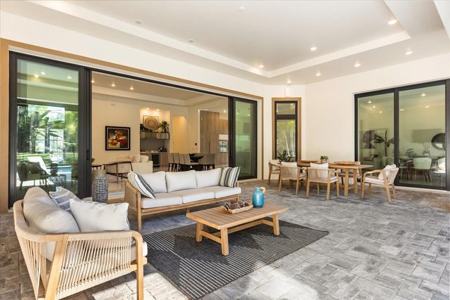 15600 PENDIO DRIVE, Bella Collina, FL 34756