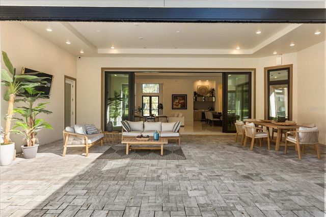 15600 PENDIO DRIVE, Bella Collina, FL 34756