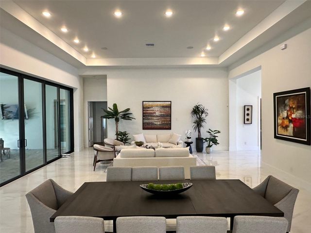 15600 PENDIO DRIVE, Bella Collina, FL 34756