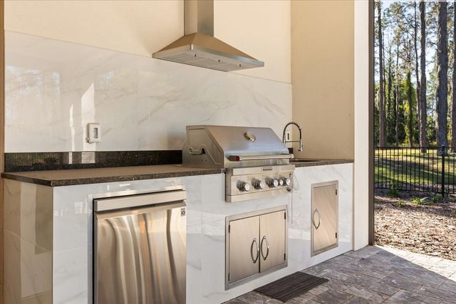 15600 PENDIO DRIVE, Bella Collina, FL 34756