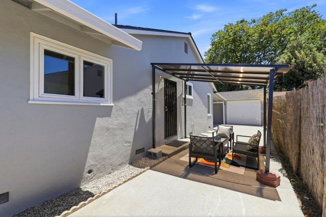 2246 Benton Street, Santa Clara, CA 95050