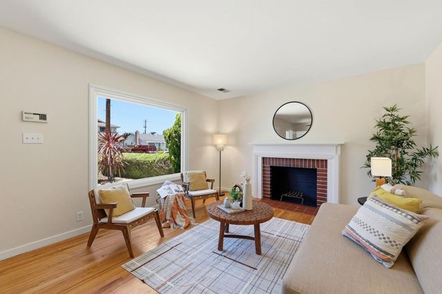 2246 Benton Street, Santa Clara, CA 95050
