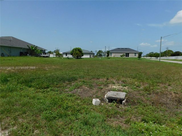 4418 Garden Blvd, Cape Coral, FL 33909
