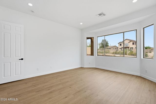 9350 S 182nd Lane, Goodyear, AZ 85338