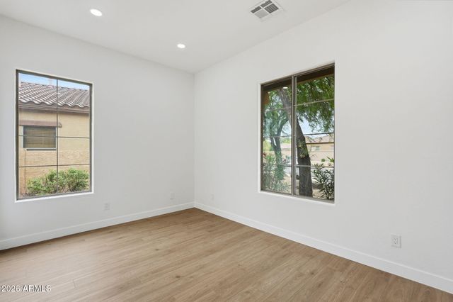9350 S 182nd Lane, Goodyear, AZ 85338