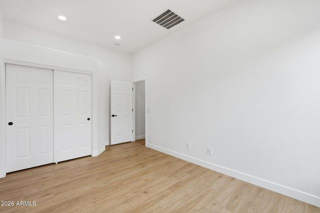 9350 S 182nd Lane, Goodyear, AZ 85338