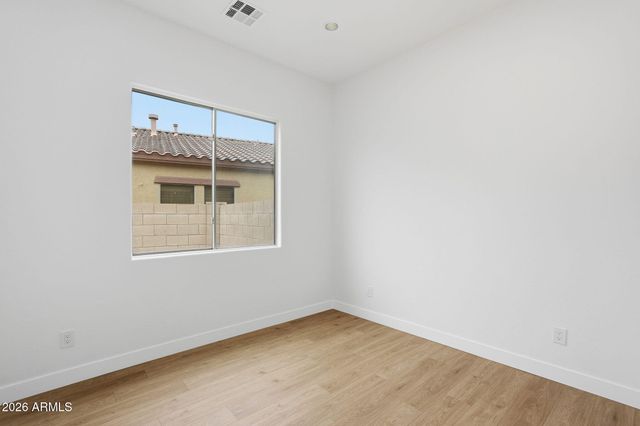 9350 S 182nd Lane, Goodyear, AZ 85338