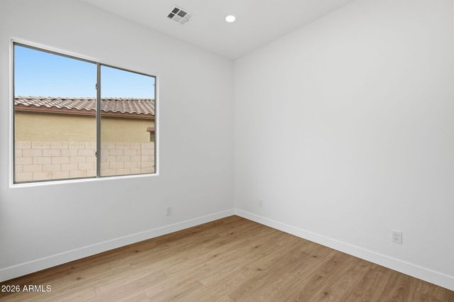 9350 S 182nd Lane, Goodyear, AZ 85338