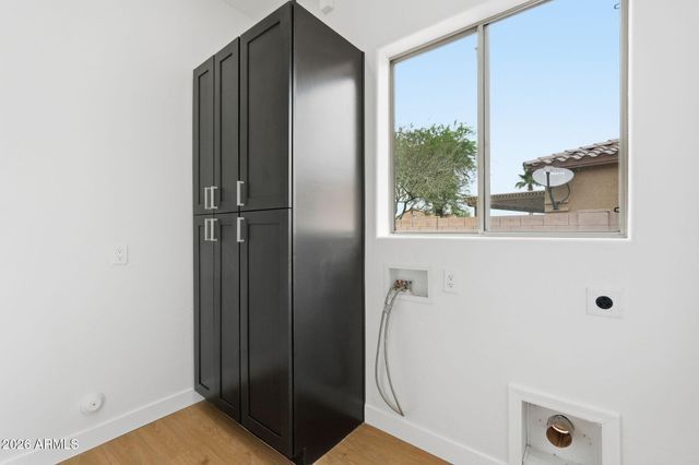 9350 S 182nd Lane, Goodyear, AZ 85338