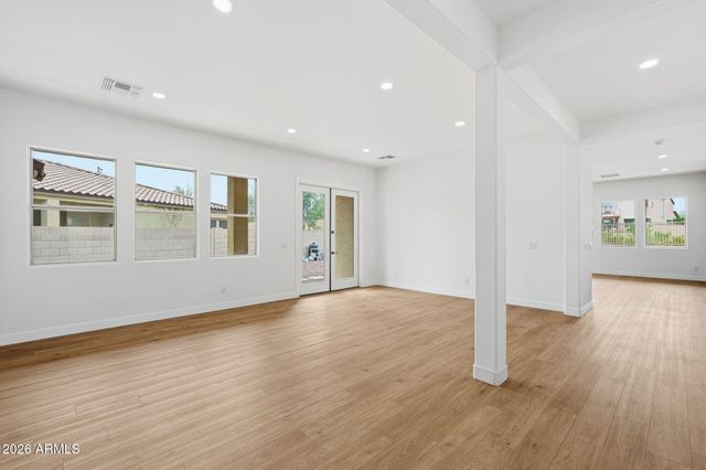 9350 S 182nd Lane, Goodyear, AZ 85338