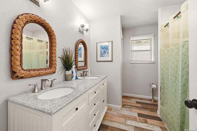 163 Buckeye, Seguin, TX 78155