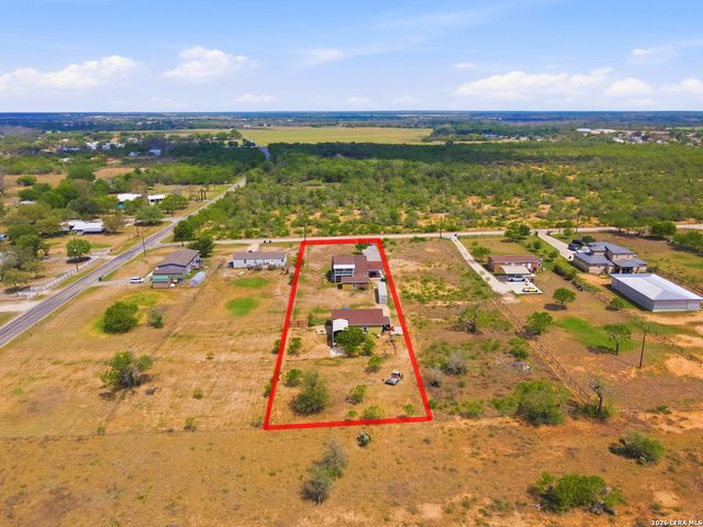 163 Buckeye, Seguin, TX 78155