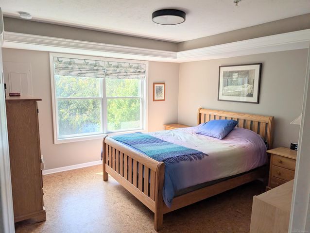 560 Little Lake Drive Unit 11, Ann Arbor, MI 48103