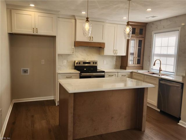 3152 Ashaway RD, Virginia Beach, VA 23452