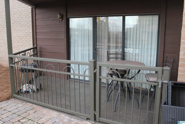 1100 BEACON PARKWAY E V 104, Birmingham, AL 35209