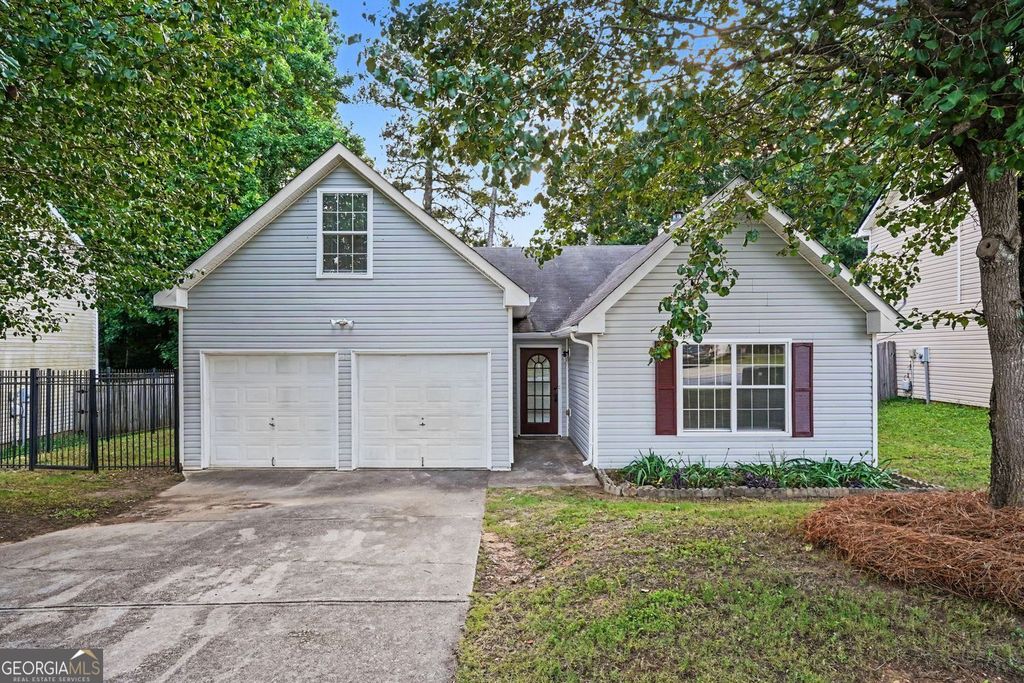 5343 Sapphire Circle, Ellenwood, GA 30294