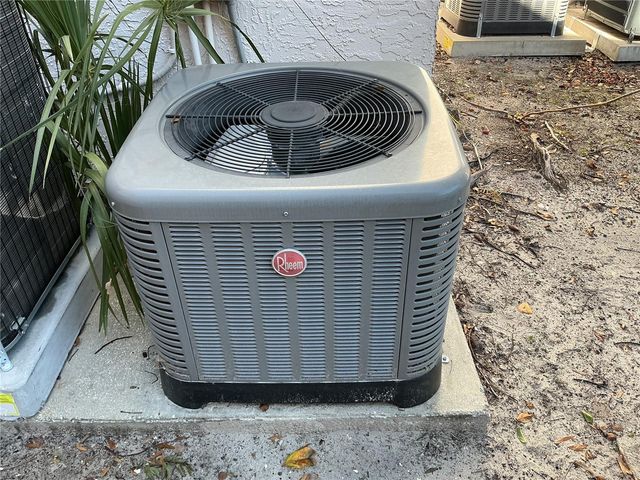 4755 PURITAN CIRCLE 521, Tampa, FL 33617