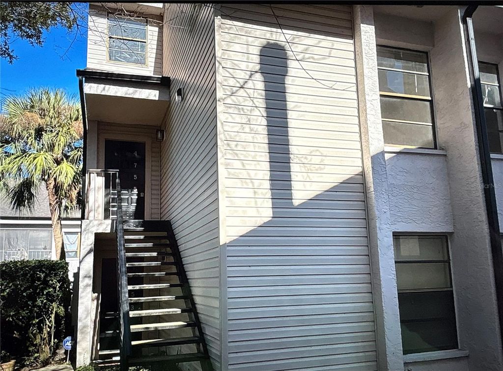 4755 PURITAN CIRCLE 521, Tampa, FL 33617