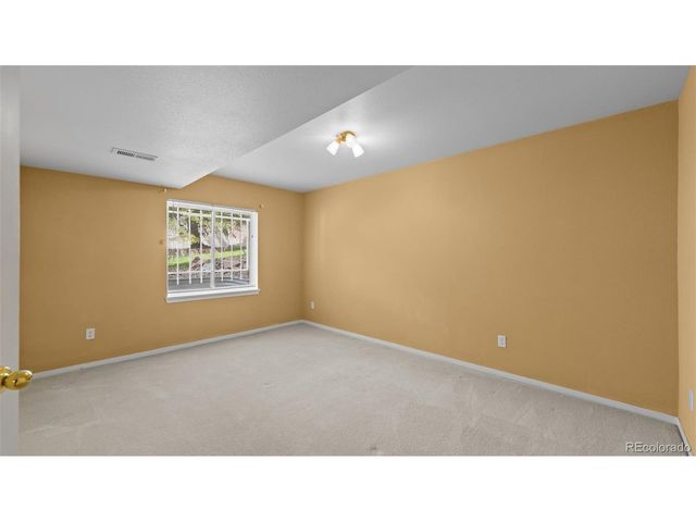 2112 Summerset Dr, Colorado Springs, CO 80920