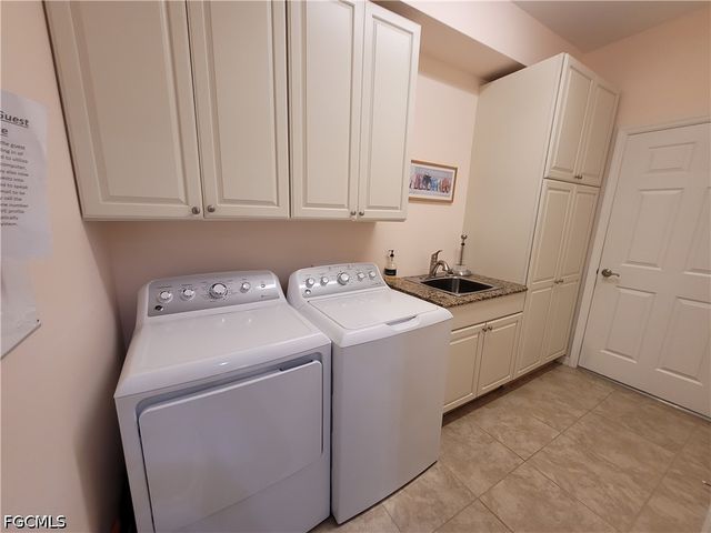 10714 Cetrella DR, Fort Myers, FL 33913