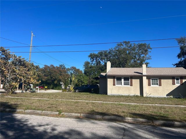 3324 W MARLIN AVENUE, Tampa, FL 33611