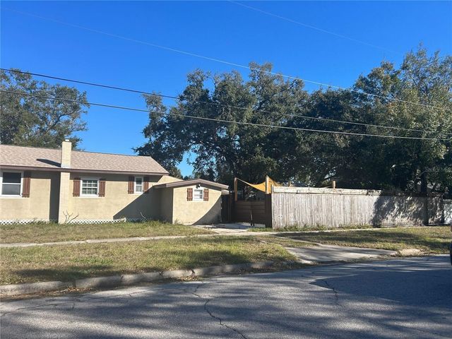 3324 W MARLIN AVENUE, Tampa, FL 33611