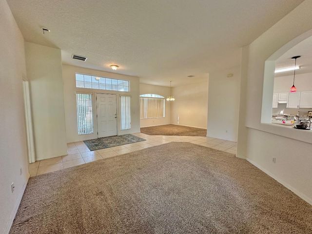 15 ROUND MILL LANE, Palm Coast, FL 32164