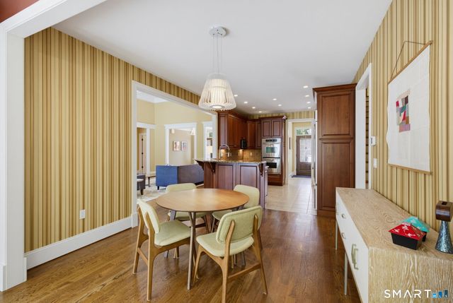 158 Appian Way, Coventry, CT 06238