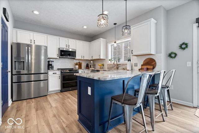 12351 Cobblestone Drive, Fishers, IN 46037