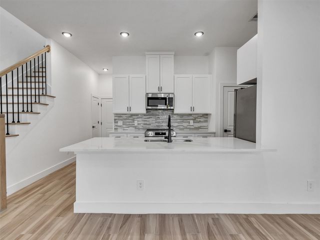 4421 Reed Rd A and B, Houston, TX 77051