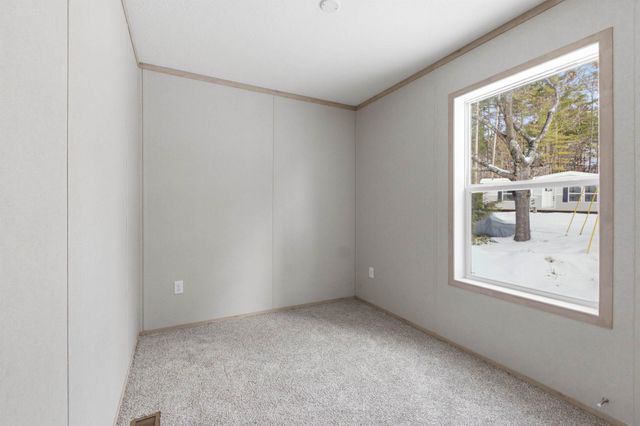 64 O'Keefe Circle, Conway, NH 03860