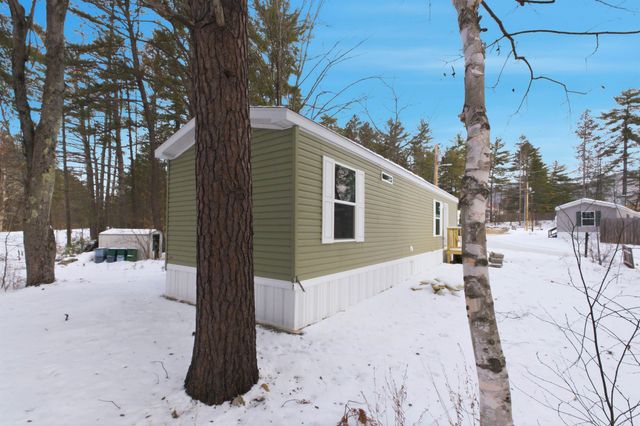 64 O'Keefe Circle, Conway, NH 03860
